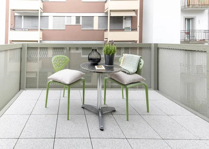 Rotachstrasse 20 In Wiedikon By Aas Service