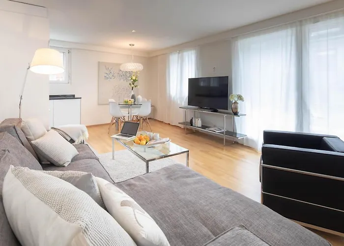 Rotachstrasse 20 In Wiedikon By Aas Service * Zurich